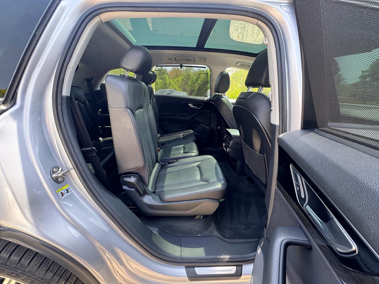 2017 AUDI Q7 quattro Premium Plus