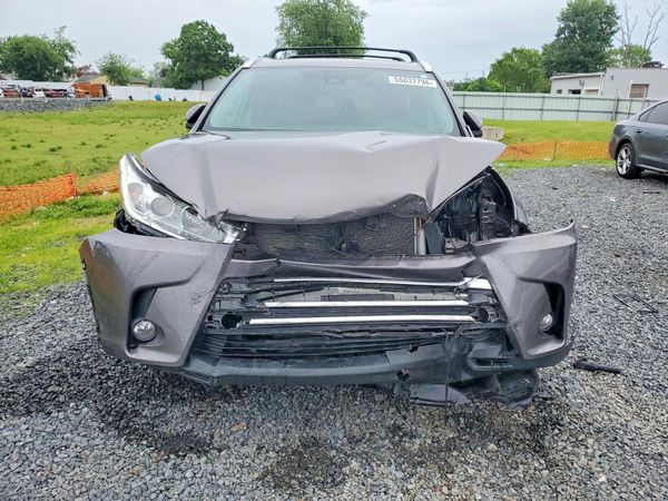 2018 TOYOTA HIGHLANDER SE/XLE