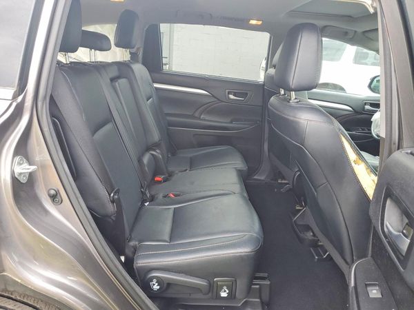 2018 TOYOTA HIGHLANDER SE/XLE