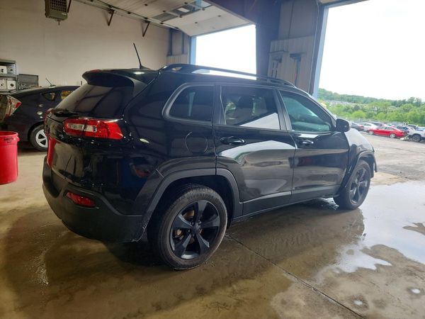 2018 JEEP CHEROKEE LATITUDE FWD