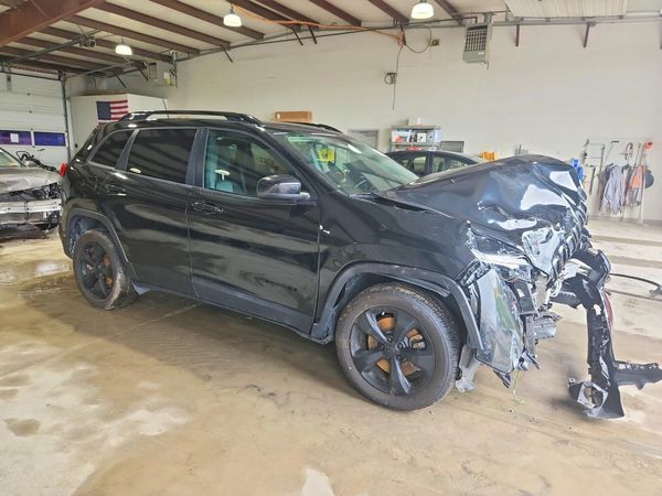 2018 JEEP CHEROKEE LATITUDE FWD