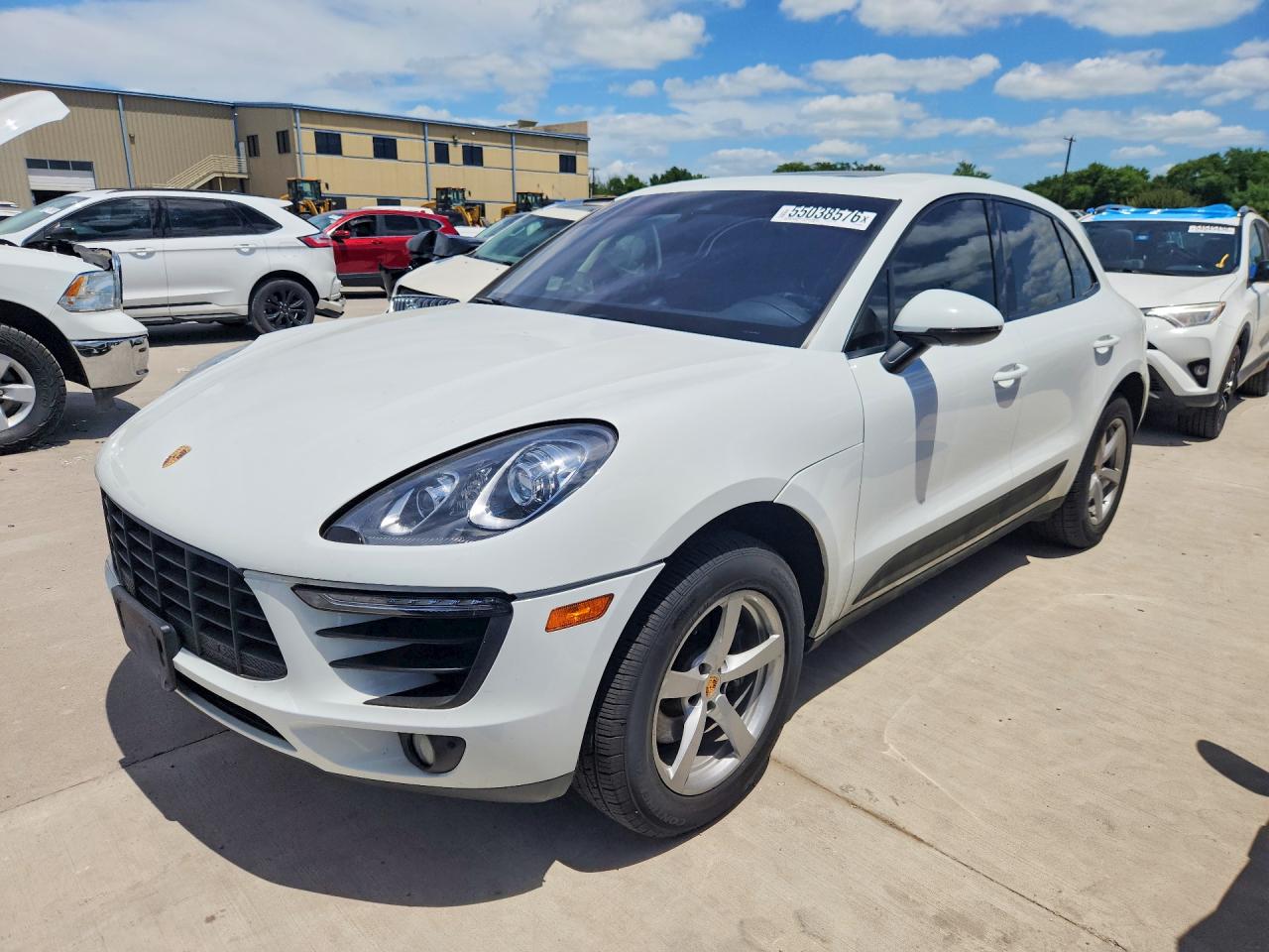 2017 PORSCHE MACAN