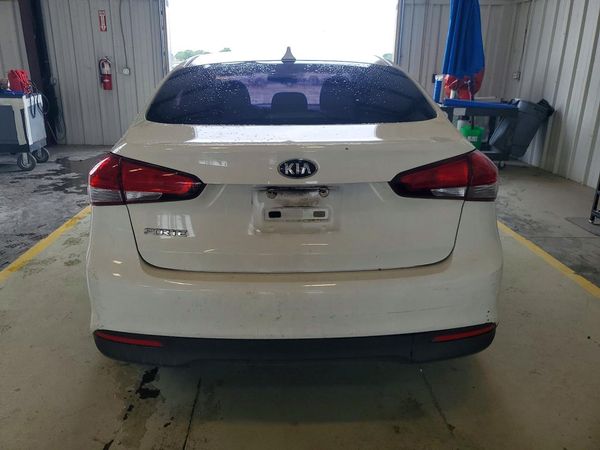 2017 KIA FORTE LX Base
