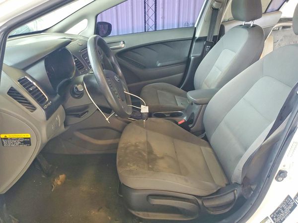 2017 KIA FORTE LX Base