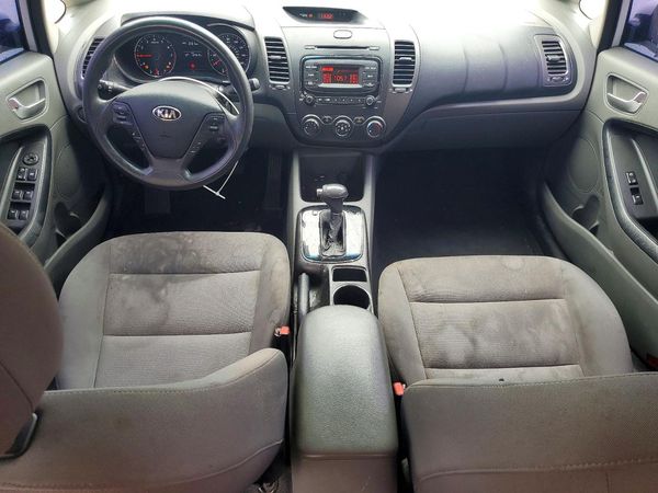 2017 KIA FORTE LX Base