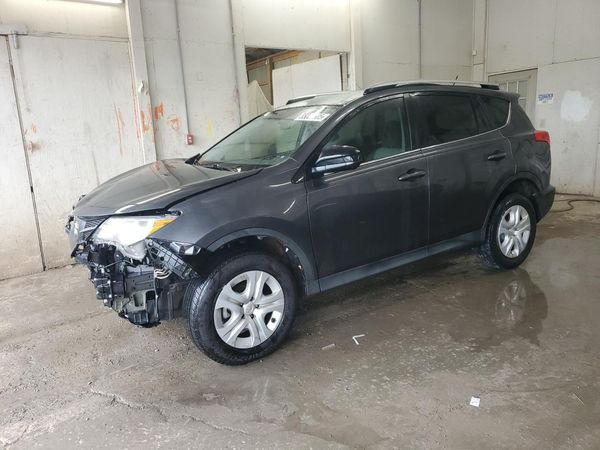 2015 TOYOTA RAV4