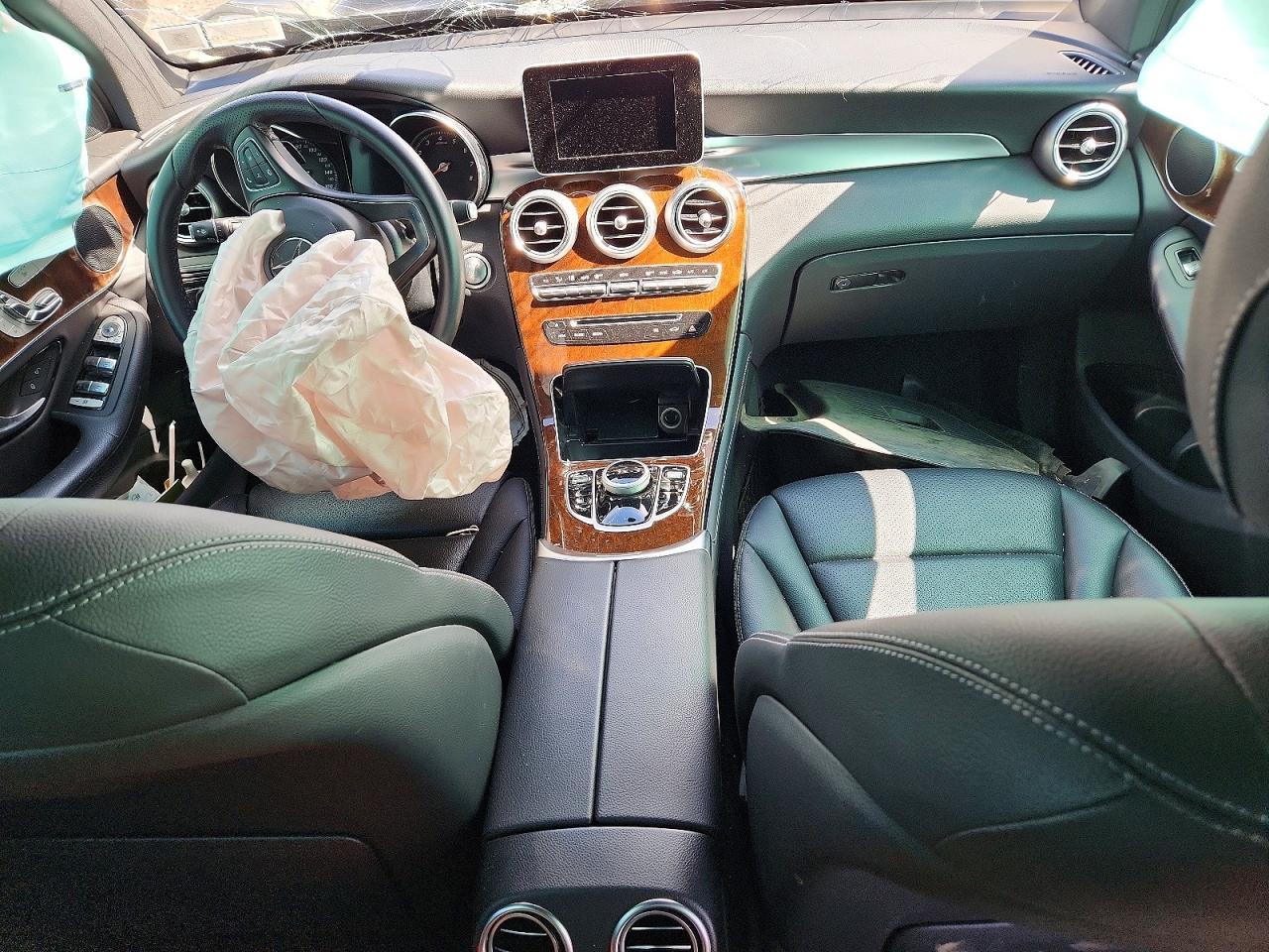 2018 MERCEDES-BENZ GLC GLC 300-4M