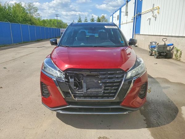 2023 NISSAN KICKS
