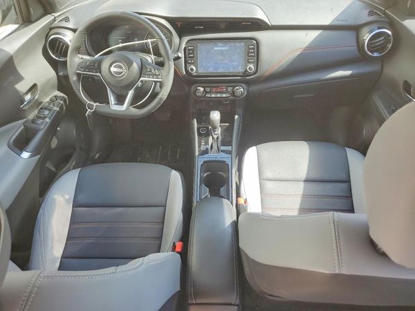 2023 NISSAN KICKS