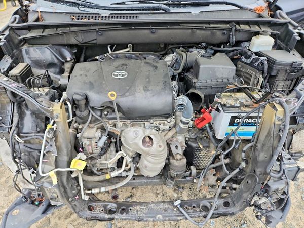 2019 TOYOTA HIGHLANDER LE/LE Plus