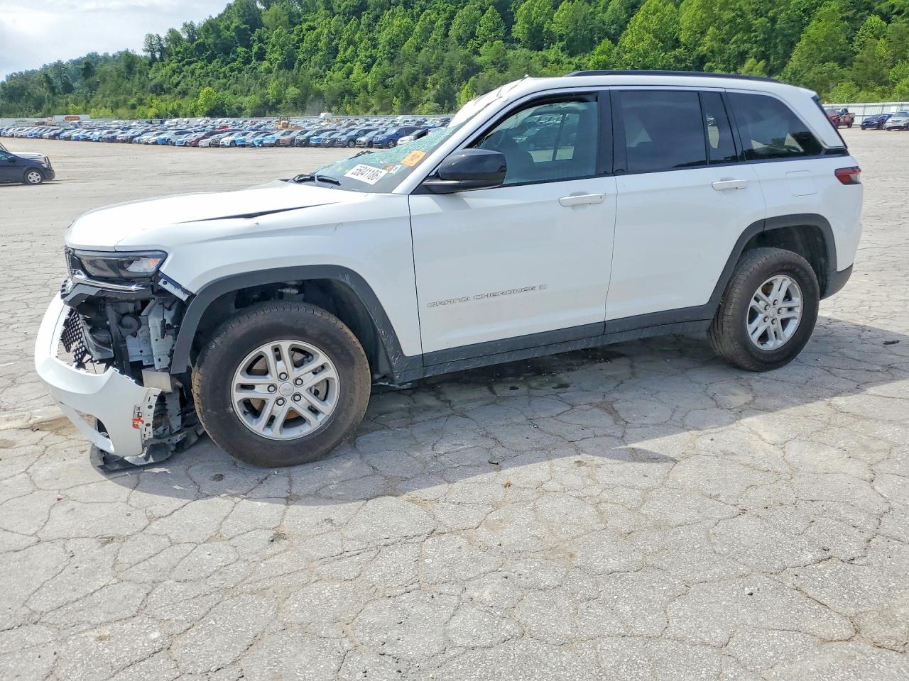 2025 JEEP GRAND CHEROKEE Laredo, Altitude