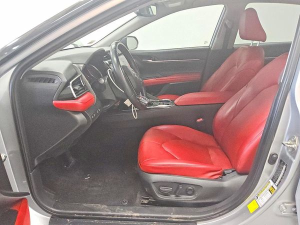 2020 TOYOTA CAMRY XSE — DENT