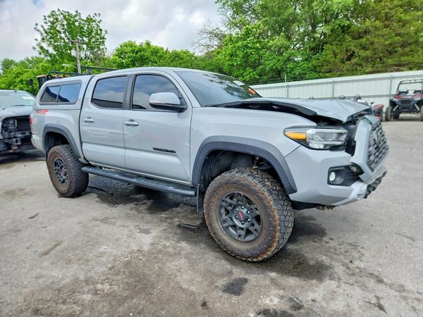 2021 TOYOTA TACOMA SR5