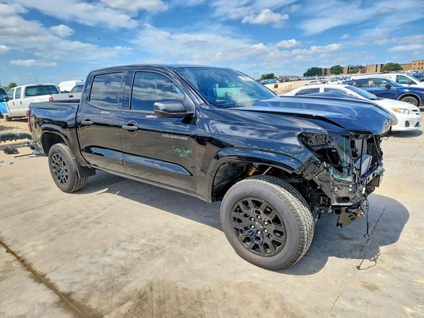 2025 CHEVROLET COLORADO Work Truck