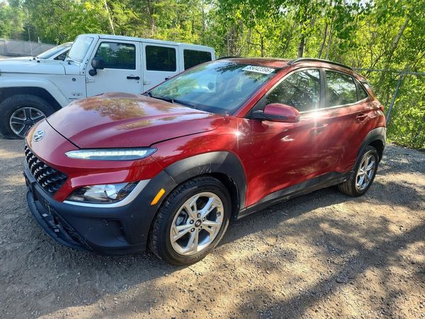 2023 HYUNDAI KONA SE