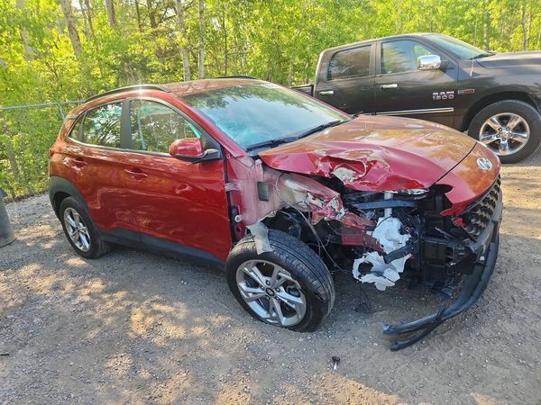 2023 HYUNDAI KONA SE