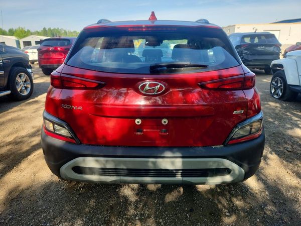 2023 HYUNDAI KONA SE