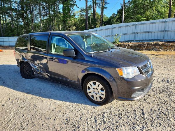 2019 DODGE GRAND CARAVAN SE