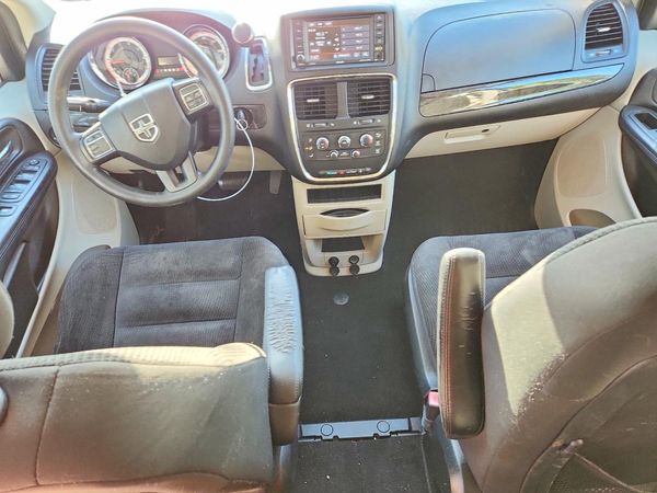 2019 DODGE GRAND CARAVAN SE