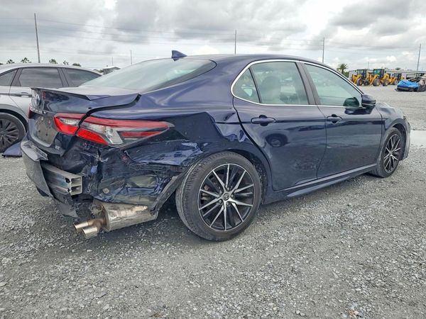 2021 TOYOTA CAMRY