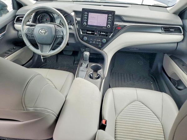 2021 TOYOTA CAMRY