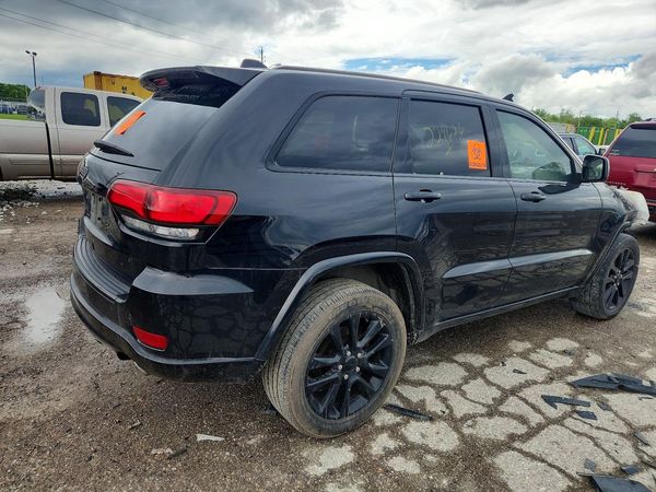 2018 JEEP GRAND CHEROKEE LAREDO 4X4