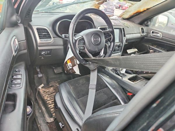 2018 JEEP GRAND CHEROKEE LAREDO 4X4