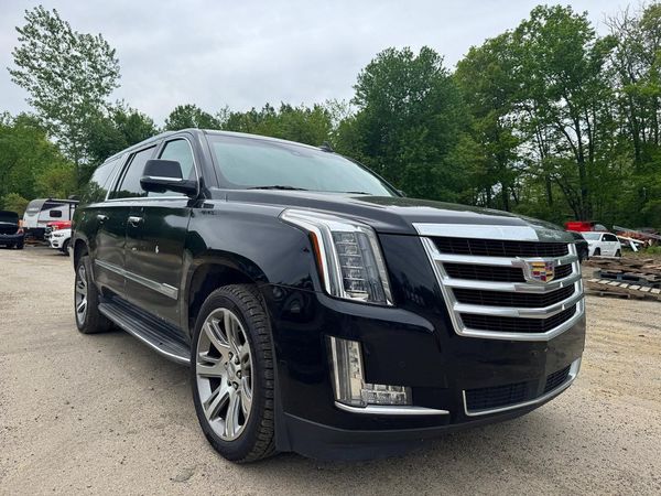 2016 CADILLAC ESCALADE
