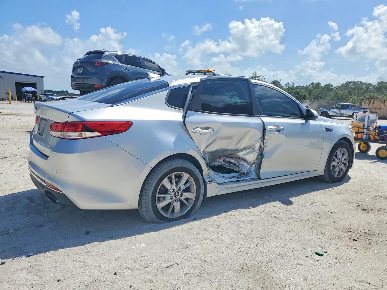 2017 KIA OPTIMA