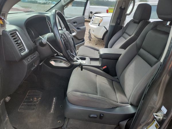2022 NISSAN FRONTIER Crew Cab
