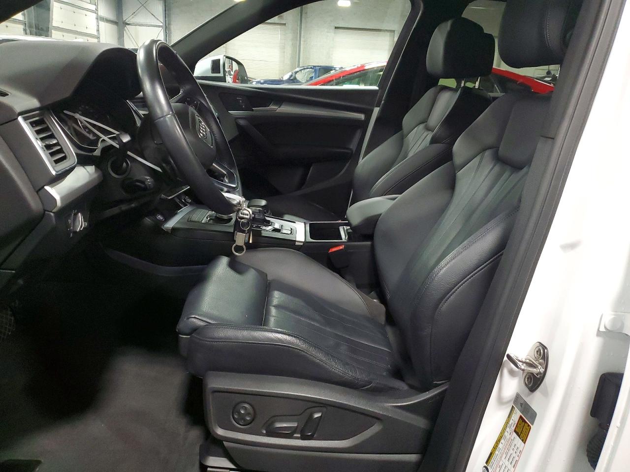 2020 AUDI Q5 quattro Premium