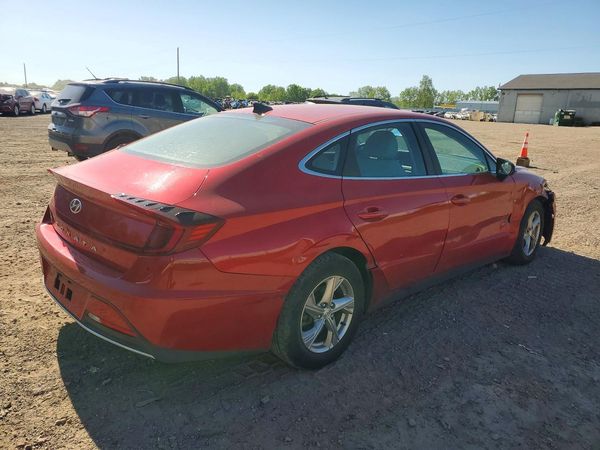 2022 HYUNDAI SONATA SE