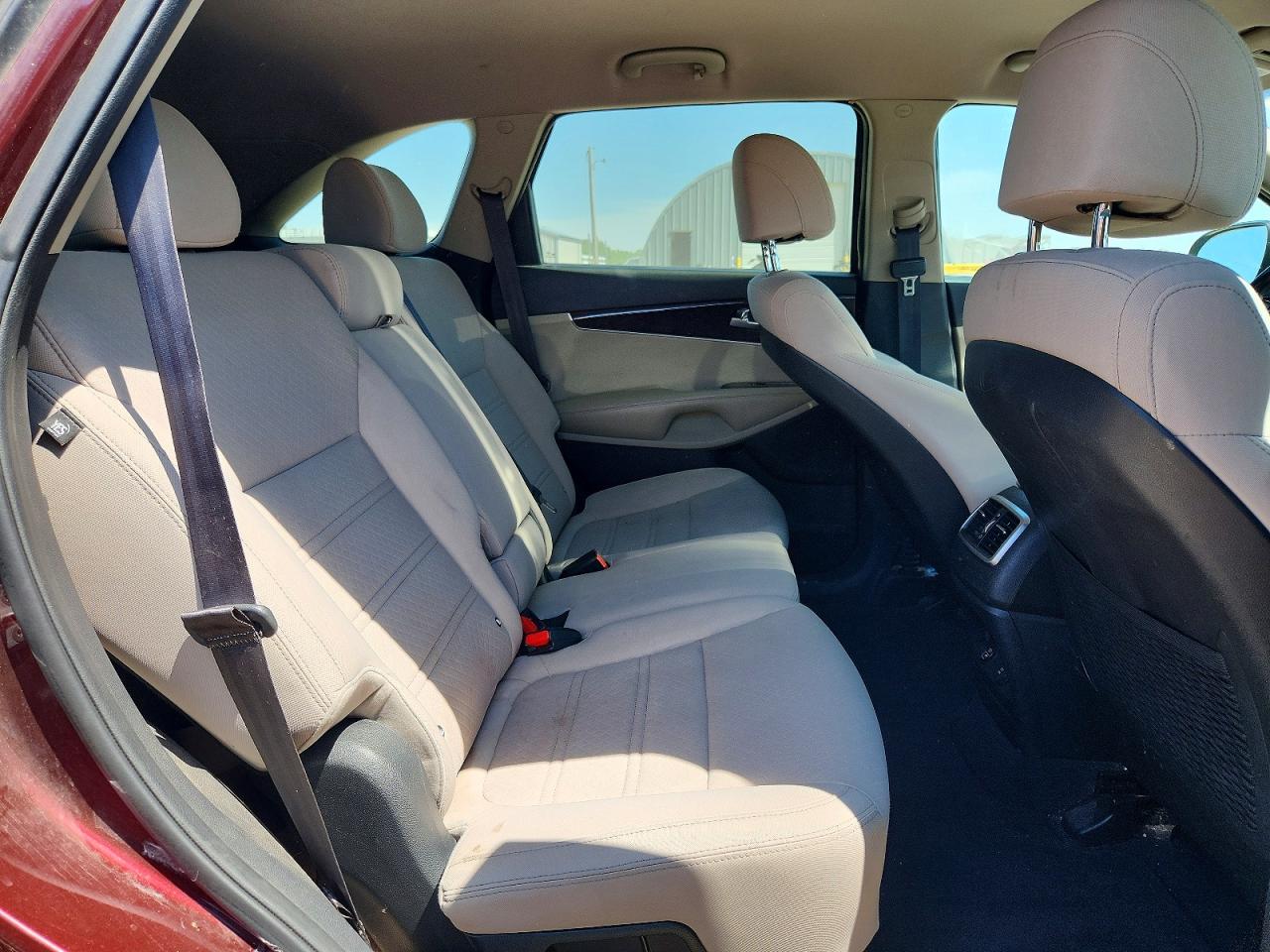 2017 KIA SORENTO L, LX