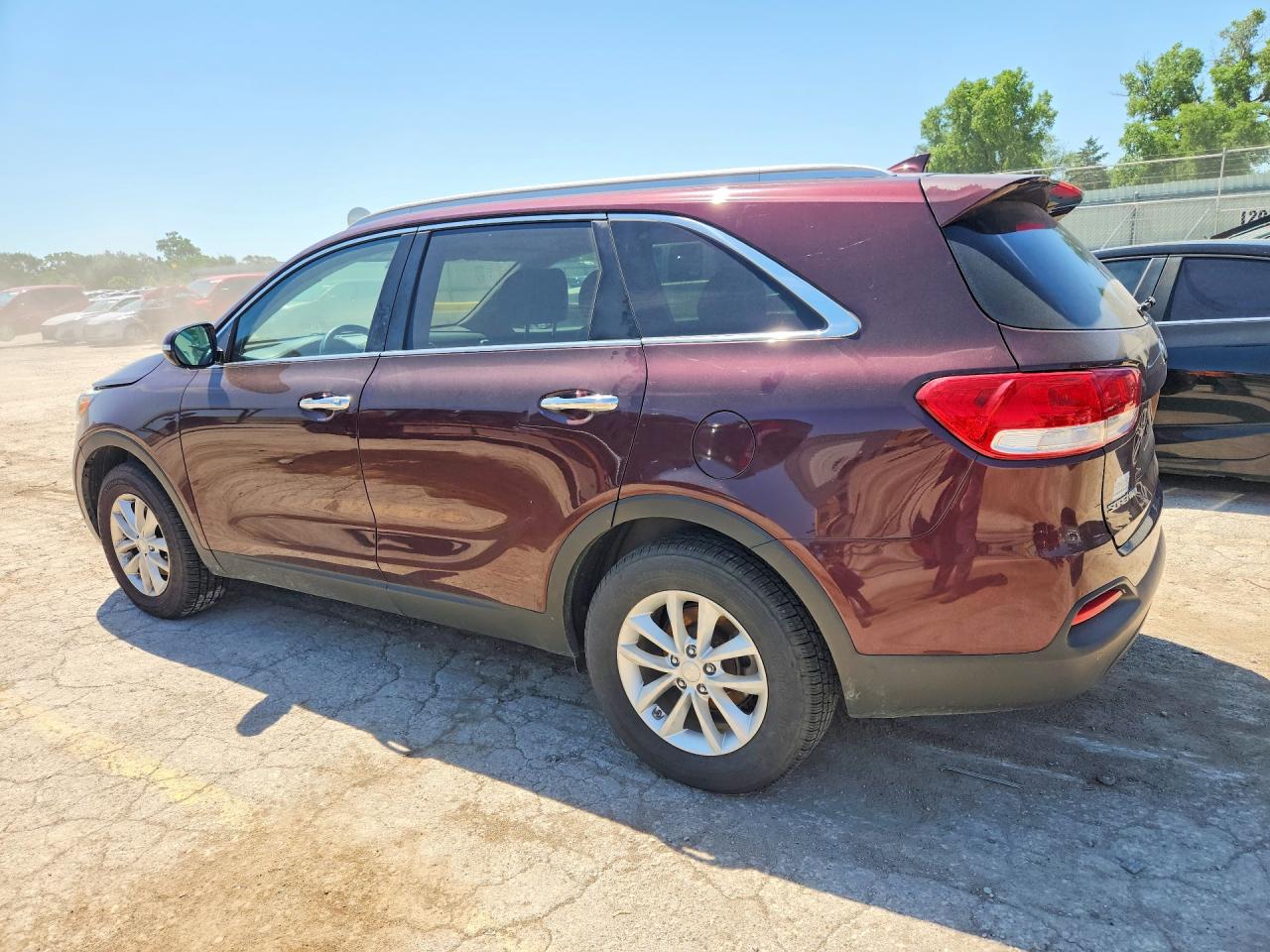 2017 KIA SORENTO L, LX