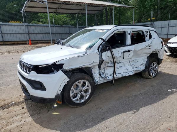 2025 JEEP COMPASS North, Latitude