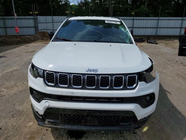 2025 JEEP COMPASS North, Latitude