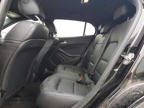 2019 MERCEDES-BENZ GLA GLA250