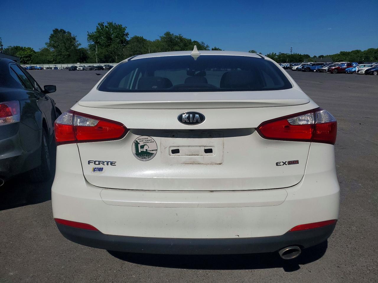 2016 KIA FORTE