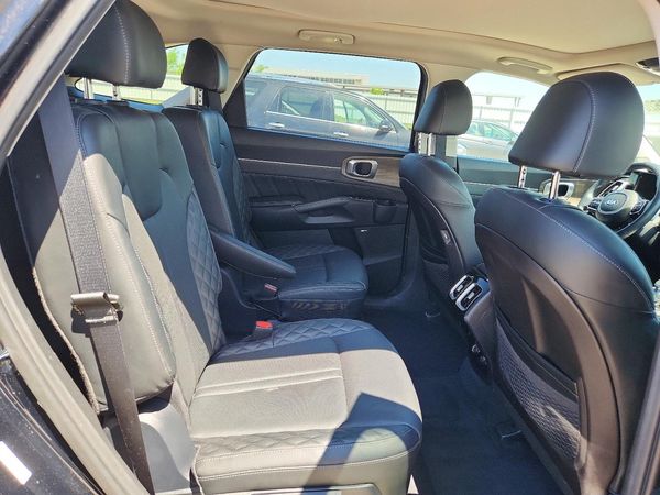 2021 KIA SORENTO SX, SXP