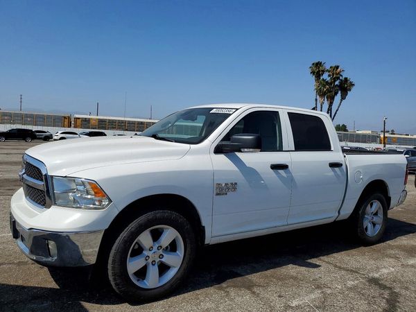2023 RAM 1500 CLASSIC