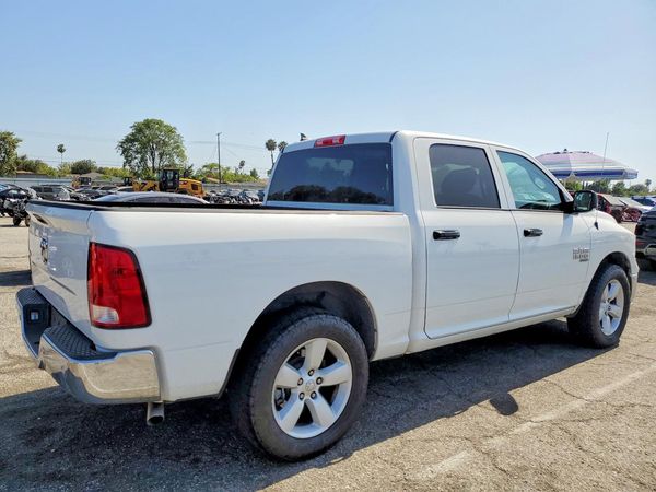 2023 RAM 1500 CLASSIC