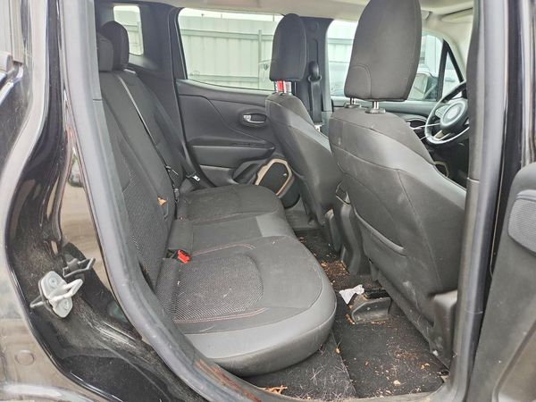 2016 JEEP RENEGADE LATITUDE 4X4