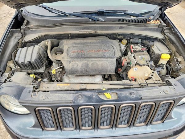 2016 JEEP RENEGADE LATITUDE 4X4
