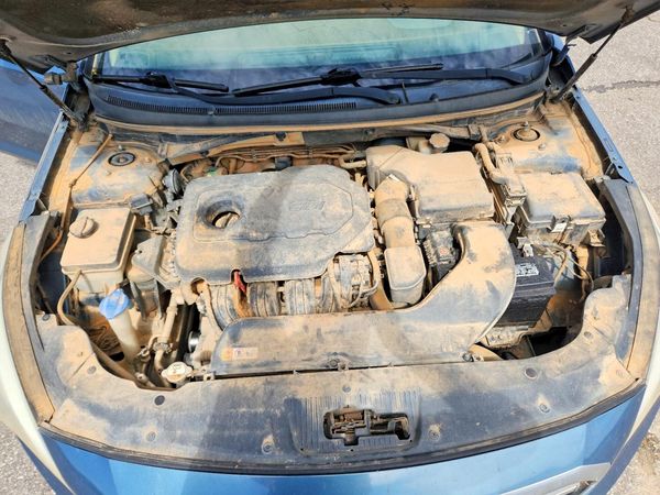 2015 HYUNDAI SONATA