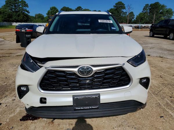 2021 TOYOTA HIGHLANDER