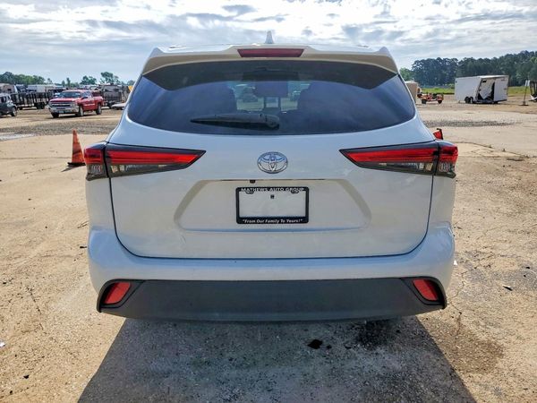 2021 TOYOTA HIGHLANDER