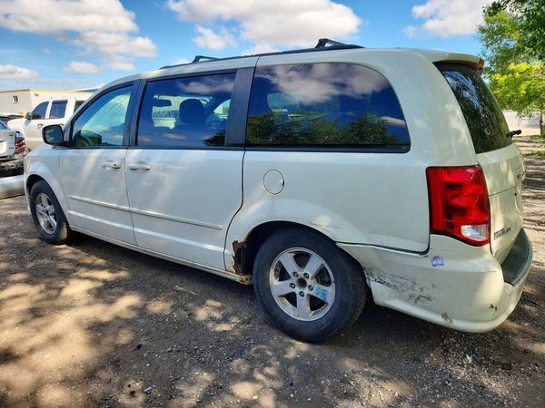 2012 DODGE GRAND CARAVAN SE