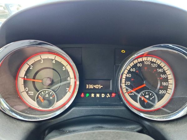 2012 DODGE GRAND CARAVAN SE
