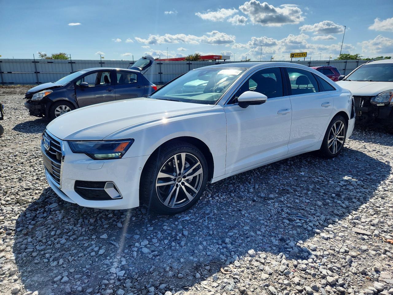 2023 AUDI A6 quattro Premium