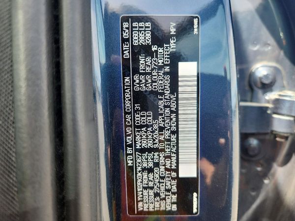 2019 VOLVO XC90 Momentum